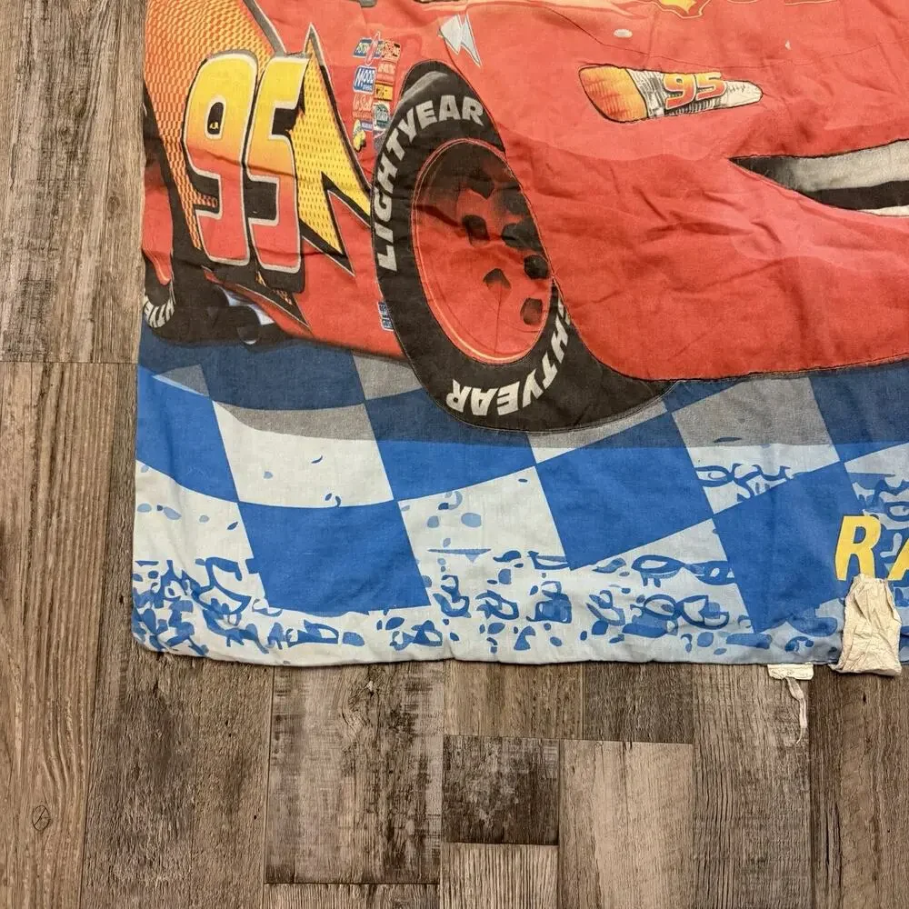 Vintage 2010 Reversible Disney Pixar Cars Comforter For Toddler Bed 54”x 40”